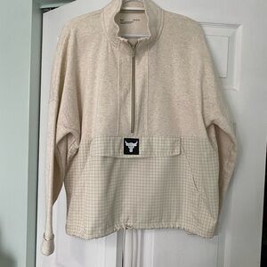 Women’s Under Armour pull over size L